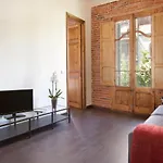 Апартаменты Beautiful Eixample Flat For Families Барселона