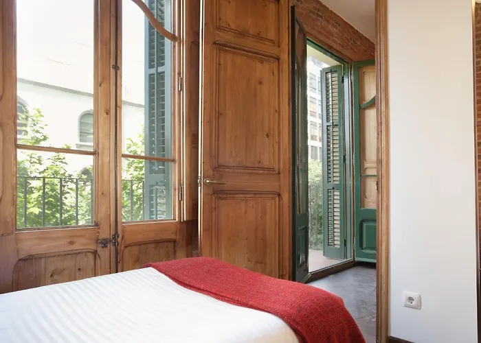 Beautiful Eixample Flat For Families Apartament