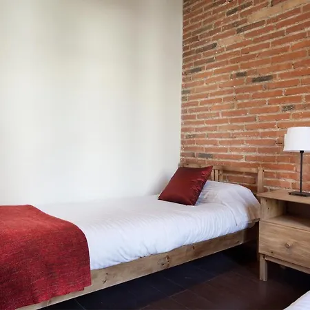 Beautiful Eixample Flat For Families *