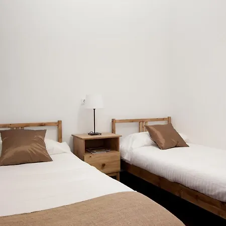 Апартаменты Beautiful Eixample Flat For Families Барселона