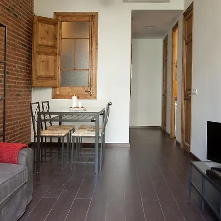 Апартаменты Beautiful Eixample Flat For Families Барселона